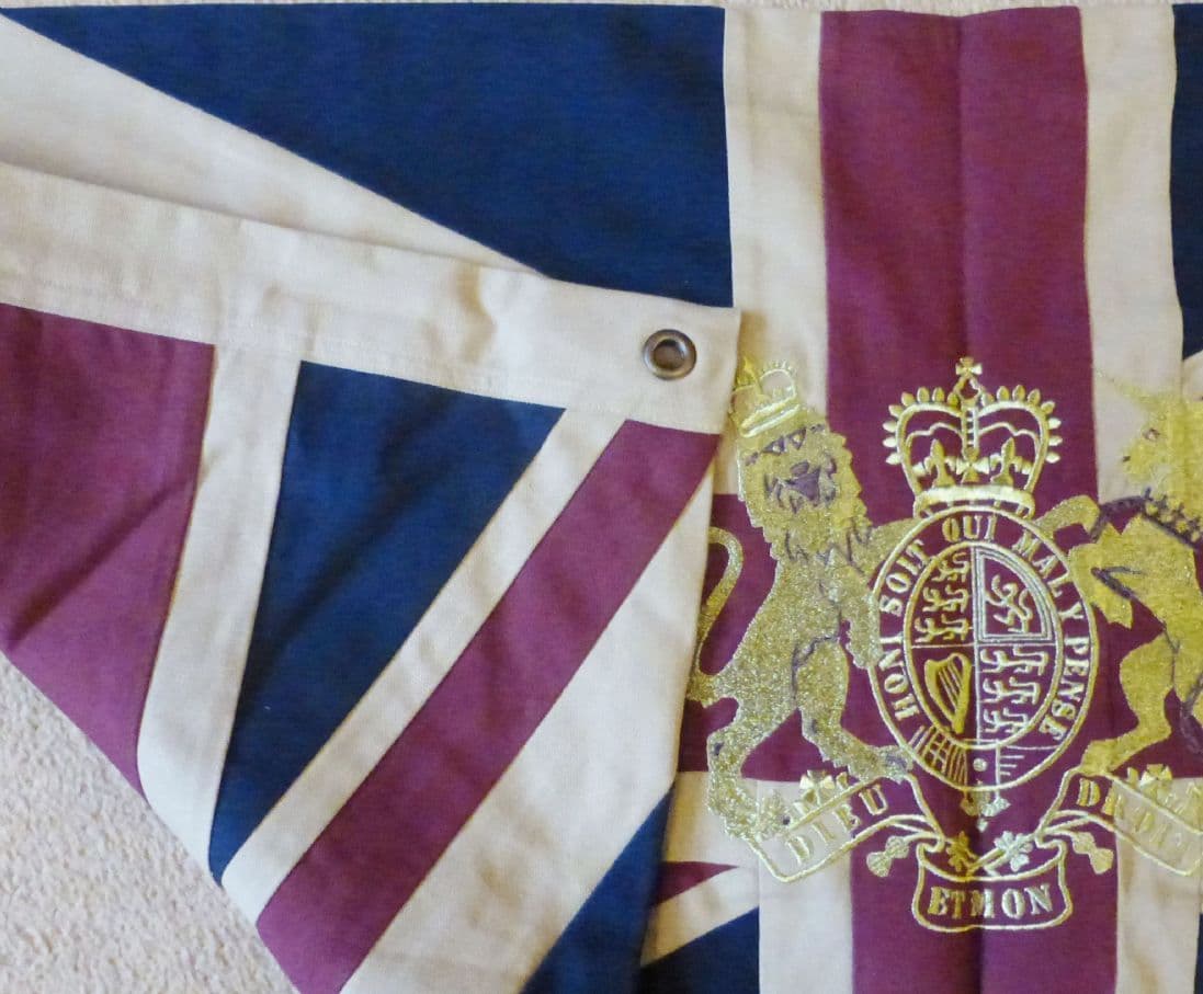 Hand Sewn Union Jack With Royal Crest Flag With 6 Eyelets 150cm x 100cm