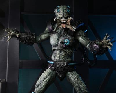 NECA Predator Concrete Jungle Deluxe Stone Heart Predator Ultimate Figure
