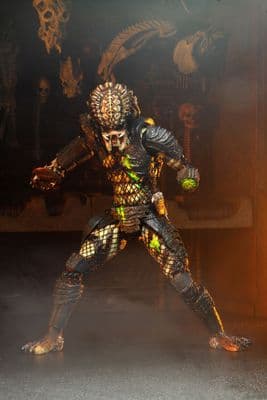 Predator Ultimate Battle-Damaged City Hunter Action Figure