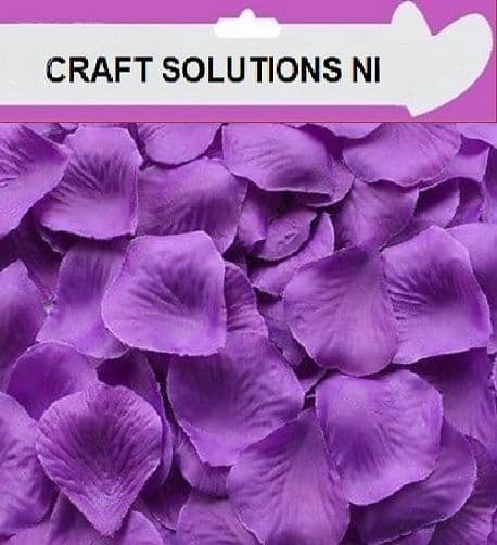 100 QUALITY PURPLE SILK ROSE PETALS / WEDDING / CONFETTI / DECORATION