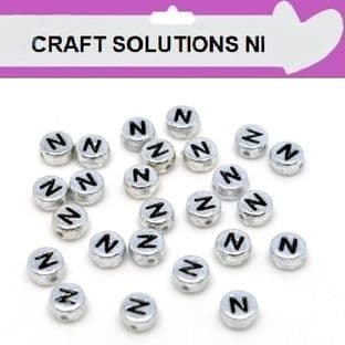 SILVER DISC - 'N' - ALPHABET BEADS - SINGLE LETTERS A - Z - ACRYLIC BEADS 7mm x 4mm