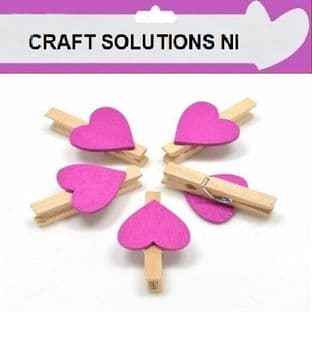 SMALL 30mm - NATURAL WOODEN CRAFT PEGS WITH FUSCHIA HEARTS
