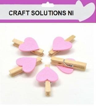 SMALL 30mm - NATURAL WOODEN CRAFT PEGS WITH LIGHT PINK HEARTS