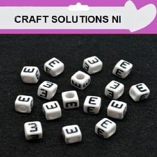 WHITE CUBE 'E' ALPHABET BEADS - SINGLE LETTERS A - Z - ACRYLIC BEADS 6mm