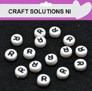 WHITE DISC 'R' - ALPHABET BEADS - SINGLE LETTERS A - Z - ACRYLIC BEADS 7mm x 4mm