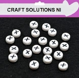 WHITE DISC 'X' - ALPHABET BEADS - SINGLE LETTERS A - Z - ACRYLIC BEADS 7mm x 4mm