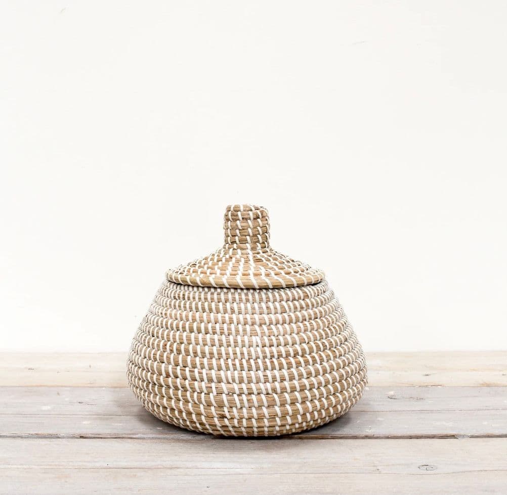 Seagrass Basket with Lid