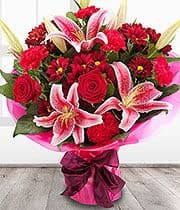 Aqua Bouquet in Romantic Reds and Pinks