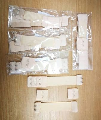 1 set of Beige anti wig snatch adjustable straps. Elastic wig band