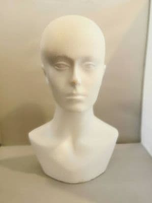 Model. Poly Head. Styrofoam. Mannequin Head Display Stand.
