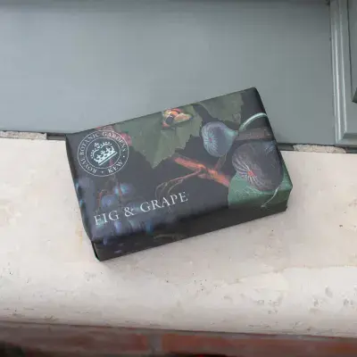 Kew Gardens Fig and Grape Soap