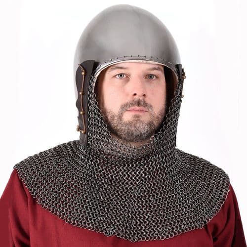 Bascinet Helmet With Round Ringed Chain Mail Aventail