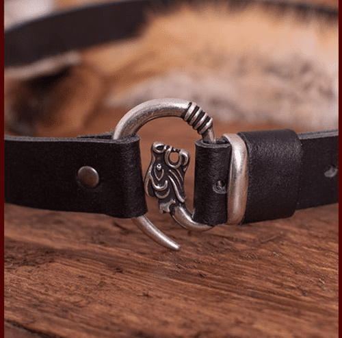 Black Leather Belt With Silver Coloured Wolf Head Buckle
