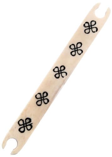 Bone Weaving Shuttle - Heraldic Knots