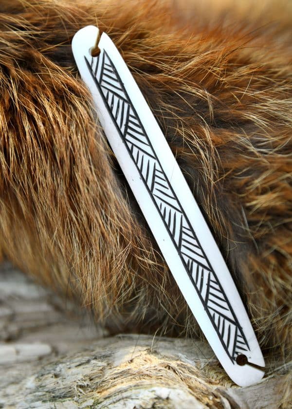 Bone Weaving Shuttle - Striped Design