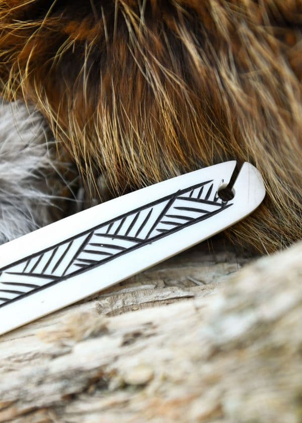 Bone Weaving Shuttle - Striped Design