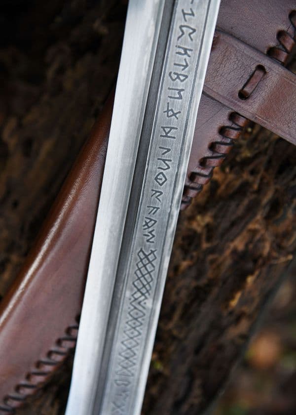 Seax of Beagnoth with Leather Sheath