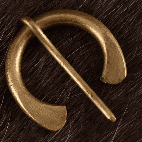 Small Ring Brooch