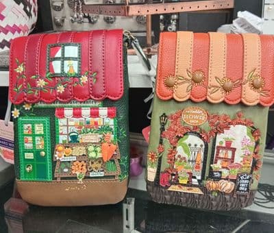 Flower Shop - Amber Phone Pouch