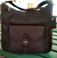 The Single Pocket Fronts Shoulder