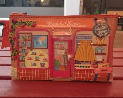 Vendula Voyage Travel Kate Bag