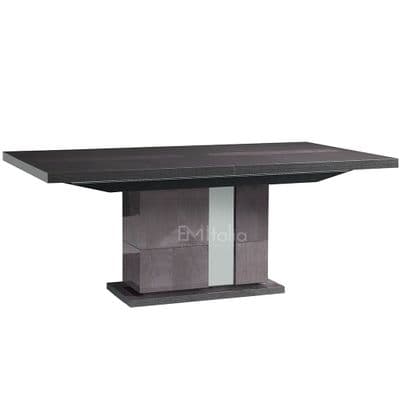 Heritage Extending Dining Table