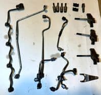 06-12 LEXUS IS220 SET FUEL PIPES DIESEL LINES FOR INJECTORS RAIL 2AD ENGINE XE20