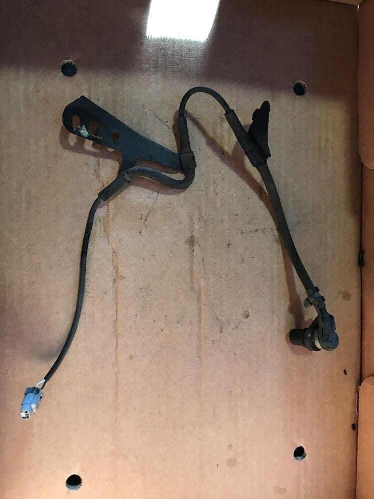 1999 2005 GENUINE LEXUS IS200 ABS SENSOR FRONT LEFT FAST POST is 200