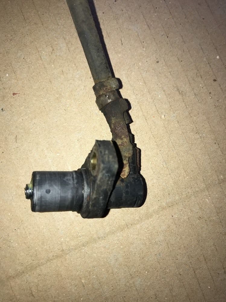 1999 2005 GENUINE LEXUS IS200 ABS SENSOR FRONT RIGHT FAST POST is 200