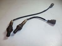 1999 - 2005 GENUINE LEXUS IS200 PAIR OF O2 SENSORS LAMBDA OXYGEN FOR MANIFOLD XE10