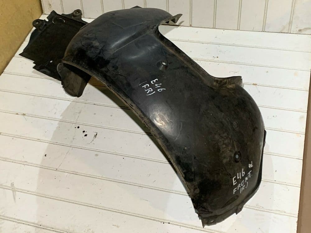 2002 BMW 3 E46 4D SALOON SPLASH GUARD FRONT RIGHT INNER WHEEL ARCH OSF