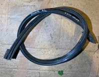 2002 MB VITO W638 RUBBER WEATHER SEAL BACK DOOR LEFT TAILGATE VIANO 1996-2004