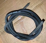 2002 MB VITO W638 RUBBER WEATHER SEAL FRONT RIGHT DOORWAY VIANO 1996-2004