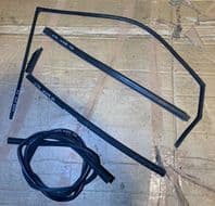2002 MB VITO W638 RUBBER WEATHER SEAL SET FRONT RIGHT DOOR VIANO 1996-2004