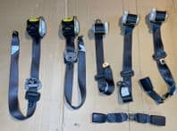 2003 Lexus IS200 BLACK / DARK GREY SEAT BELT KIT PRETENSIONERS SRS XE10 99-05