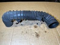 2005 MB VITO W639 2.2 Cdi TURBO AIR INTAKE PIPE A6395281182 MERCEDES