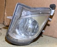 2007 LEXUS IS220 FRONT FOG LIGHT FOGLAMP LEFT / NSF  05-12 XE20 IS250