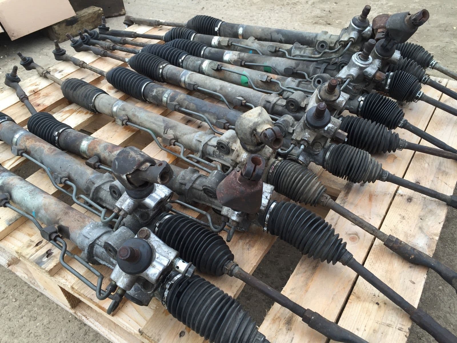 99-04 LEXUS IS200 IS300 STEERING RACK COMPLETE TRACK ROD ENDS FREE UK ...