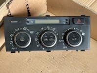 99-05 LEXUS  IS200 CLIMATE CONTROLE UNIT AC HEATER DIALS 88650 - 53010  / XE10