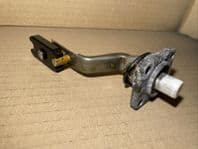 99-05 LEXUS IS200 ENGINE OIL LEVEL SENSOR FOR 2.0 1GFE GENUINE DENSO
