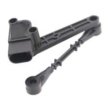 DISCOVERY 3 3 PIN REAR HEIGHT SENSOR LH LR020159