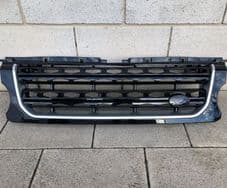 Discovery 4 FACELIFT 2014> Aftermarket Grille Black Silver trim XXV HAWKE BRAND
