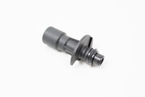 RANGE ROVER L405OIL COOLER TO WATER PUMP TUBE LR028136