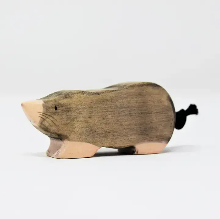 Eric & Albert, Wooden Mole