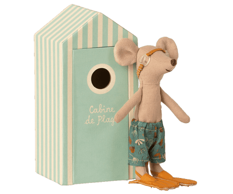 Maileg, Beach Mice, Big Brother in Cabin de Plage