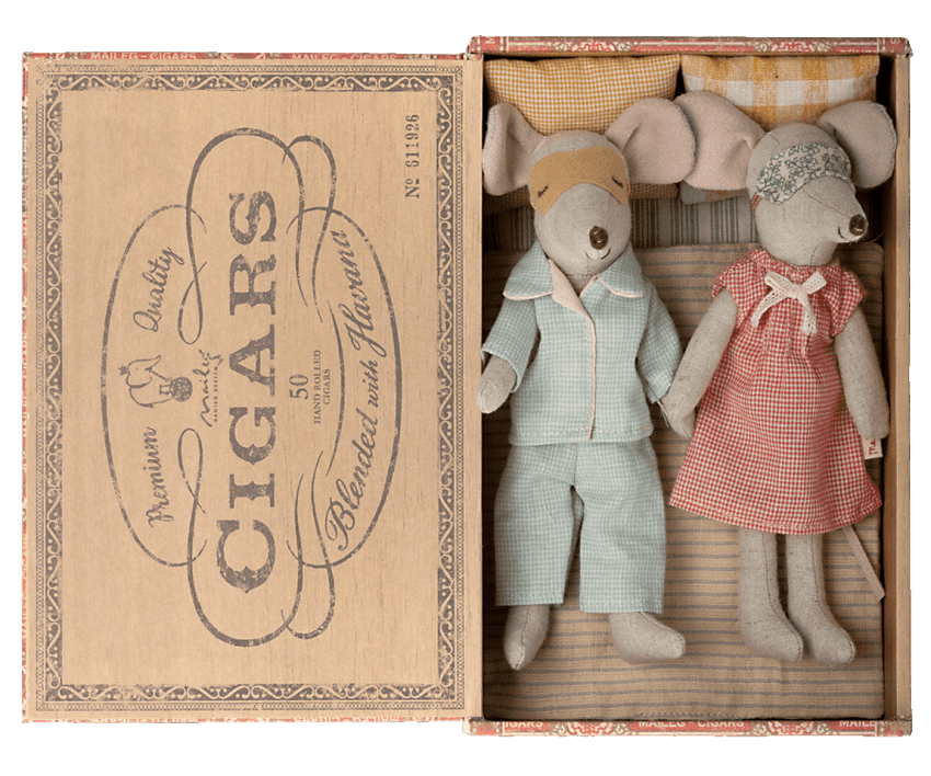 Maileg Mum and Dad Mouse in Cigar Box