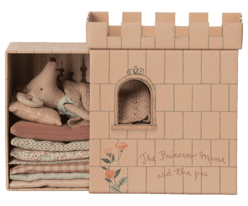 Princess and the Pea, Big sister mouse