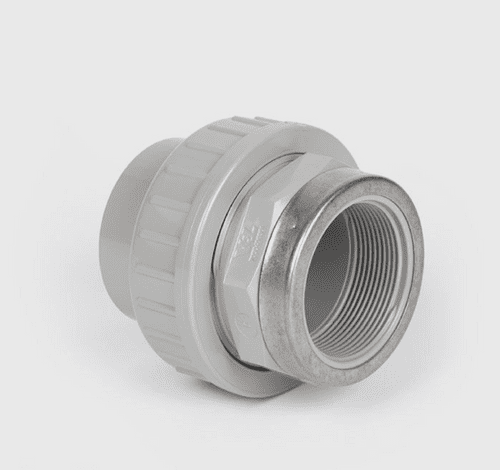 C-PVC Plain to Threaded Union