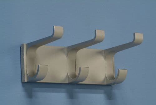 V3/H75  Three Hook Unit