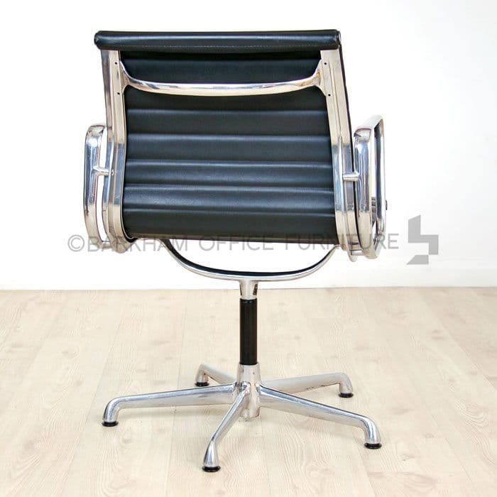 Charles Eames Leather Meeting Chair black leather chair chrome